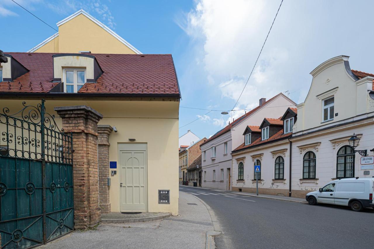 Paon Boutique Apartments Загреб Экстерьер фото